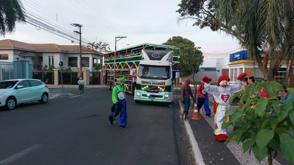 Carreta Furacão se transforma em Carreta Vacinação e promete passeio  gratuito para crianças imunizadas em Primavera do Leste - Primeira Hora